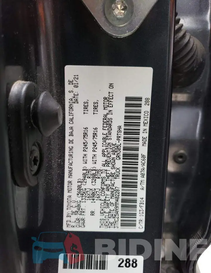 3TMCZ5AN9MM402287 Photo# 12