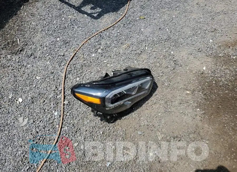 3TYCZ5AN7MT031621 Photo# 12