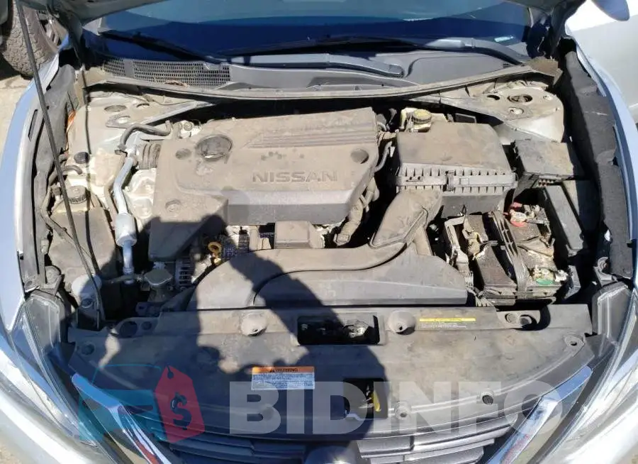 1N4AL3AP0HN344781 Photo# 11
