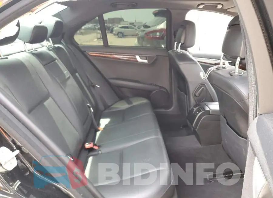 WDDGF4HB7EA892068 Photo# 10