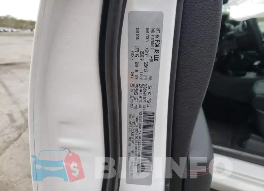 1C4SDJCT2JC438818 Photo# 14