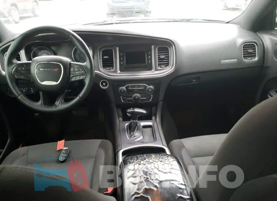 2C3CDXFG7FH827923 Photo# 8