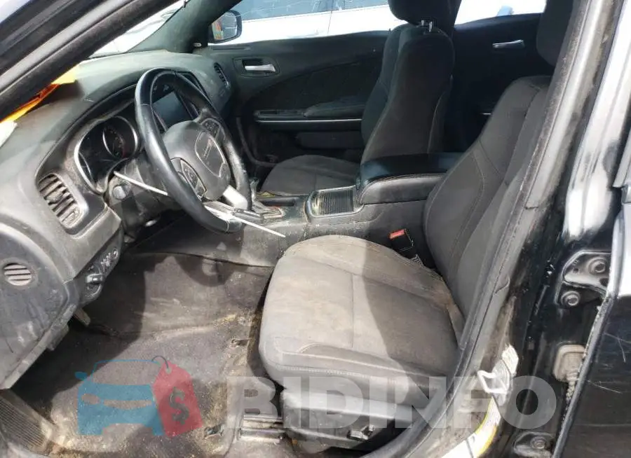 2C3CDXJG3GH180901 Photo# 7