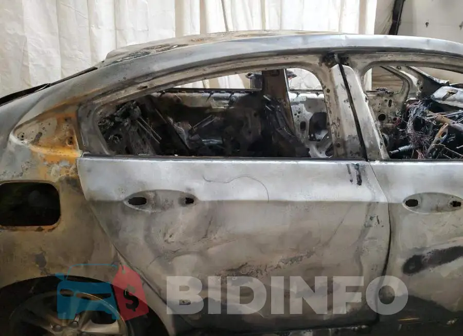 1G1BC5SM3K7126319 Photo# 10