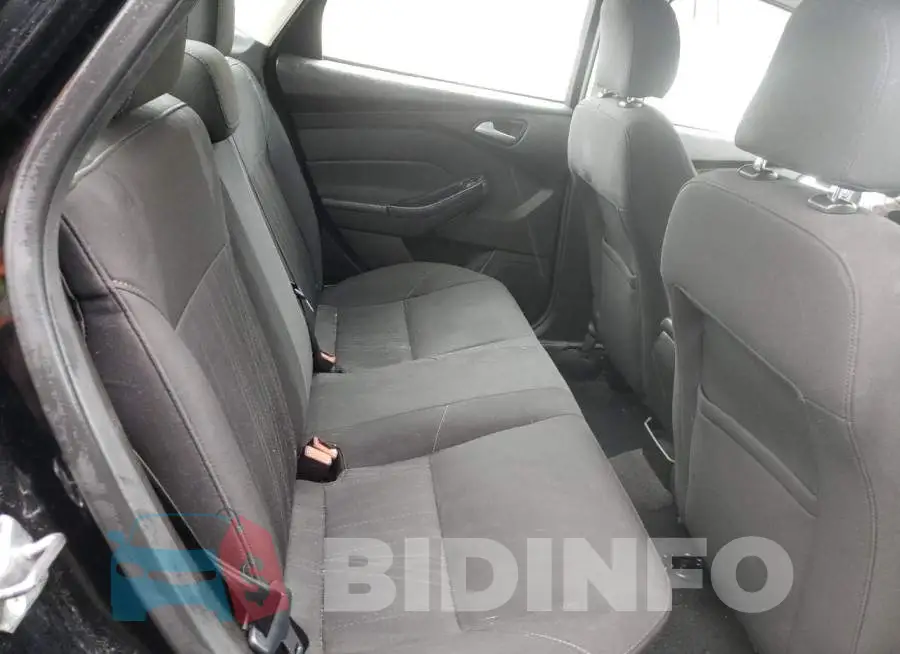 1FADP3F21GL252393 Photo# 6