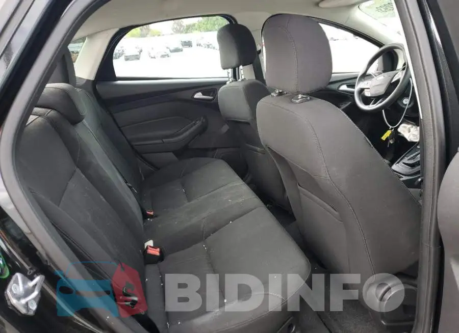 1FADP3F27FL255085 Photo# 10