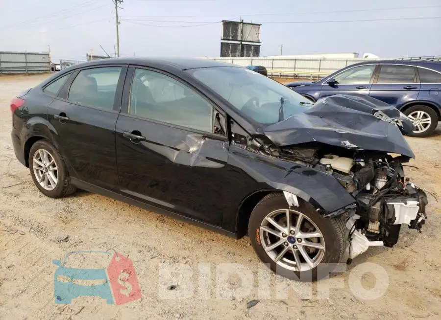 1FADP3FE8JL286395 Photo# 4