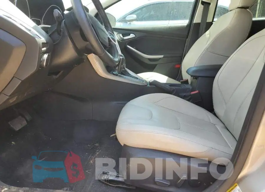 1FADP3N25HL220243 Photo# 7