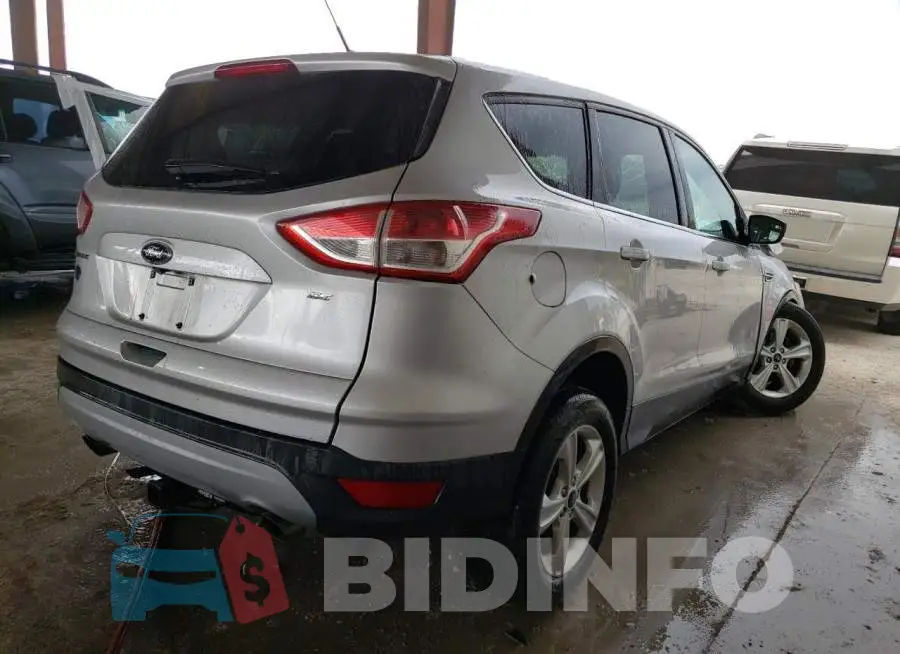 1FMCU0G78FUA87745 Photo# 3