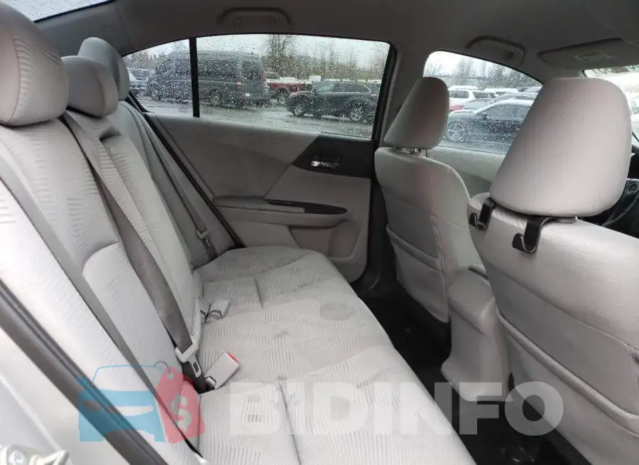 1HGCR2F37EA244263 Photo# 10