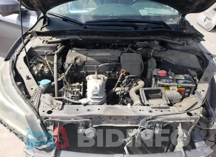 1HGCR2F87FA158528 Photo# 11