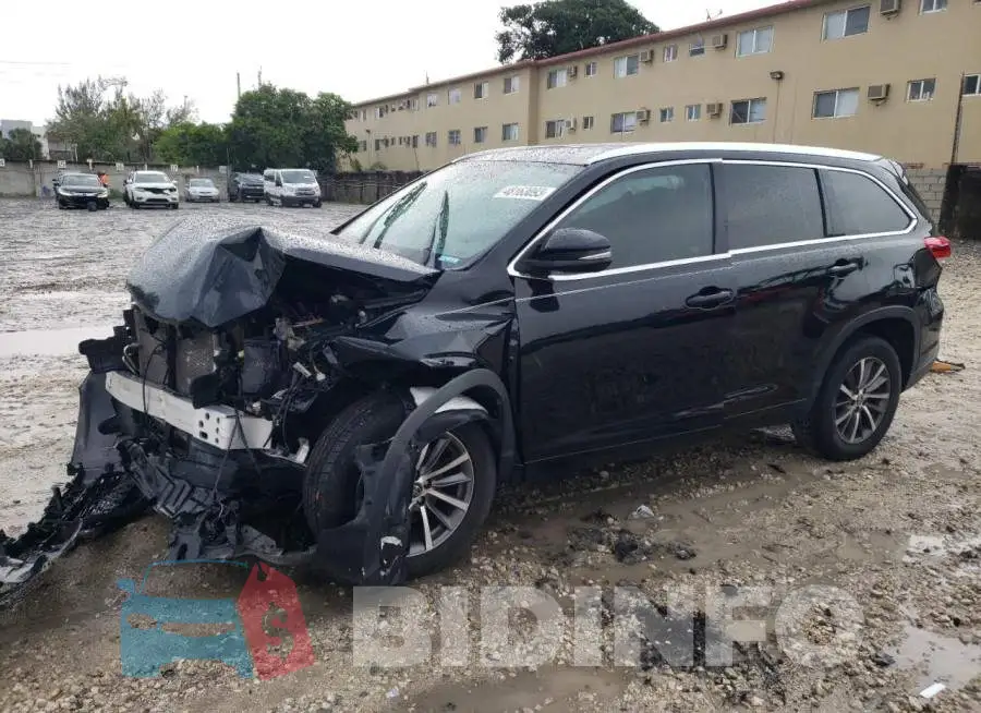 5TDKZRFH9JS547623 Photo# 1