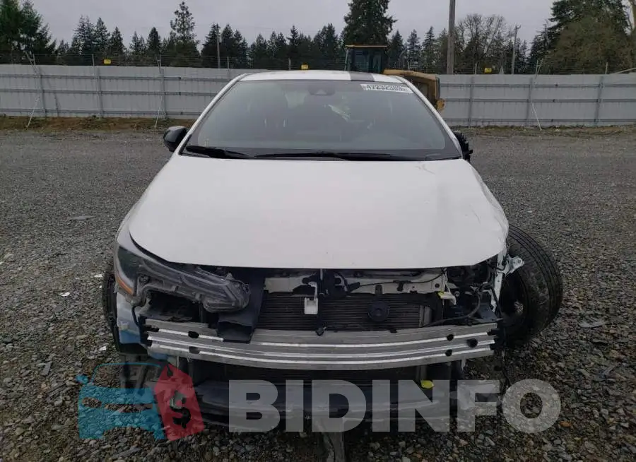 JTND4RBE2L3095369 Photo# 5