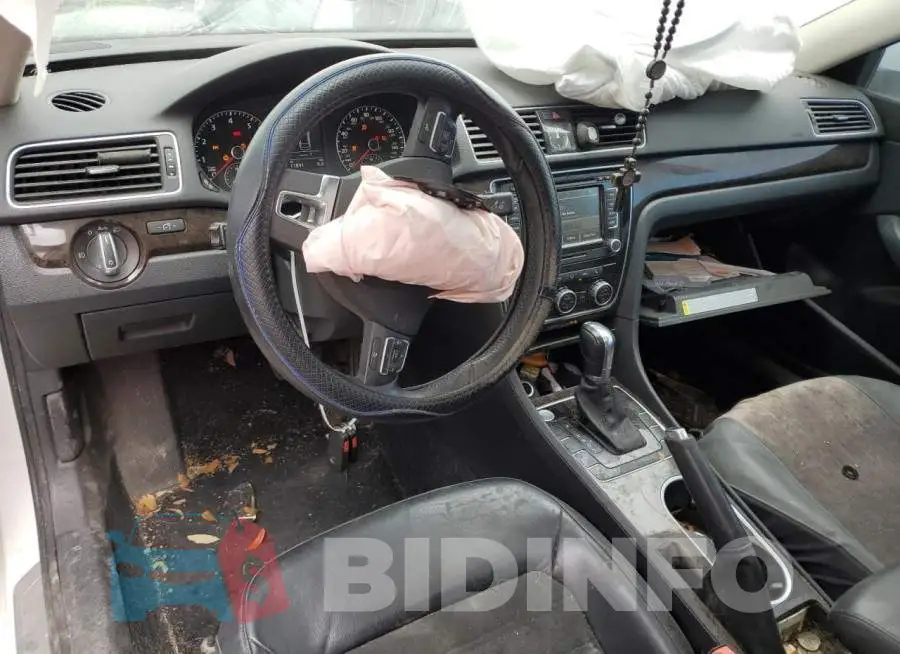 1VWCS7A37EC020449 Photo# 8