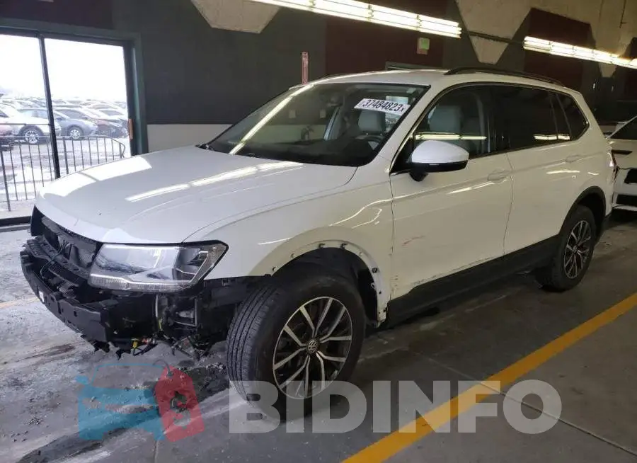 3VV2B7AX2KM157604 Photo# 1