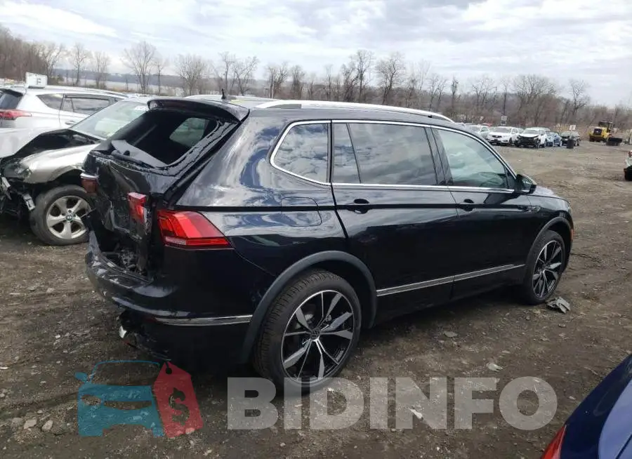 3VV4B7AX7NM081522 Photo# 3