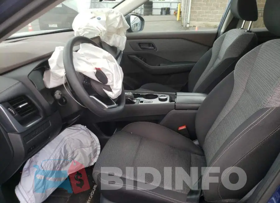 5N1BT3AB4NC685543 Photo# 7