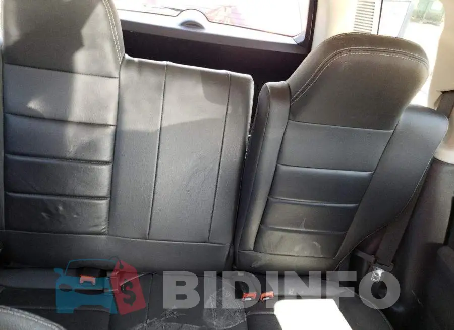 1C4NJRFBXFD317592 Photo# 10