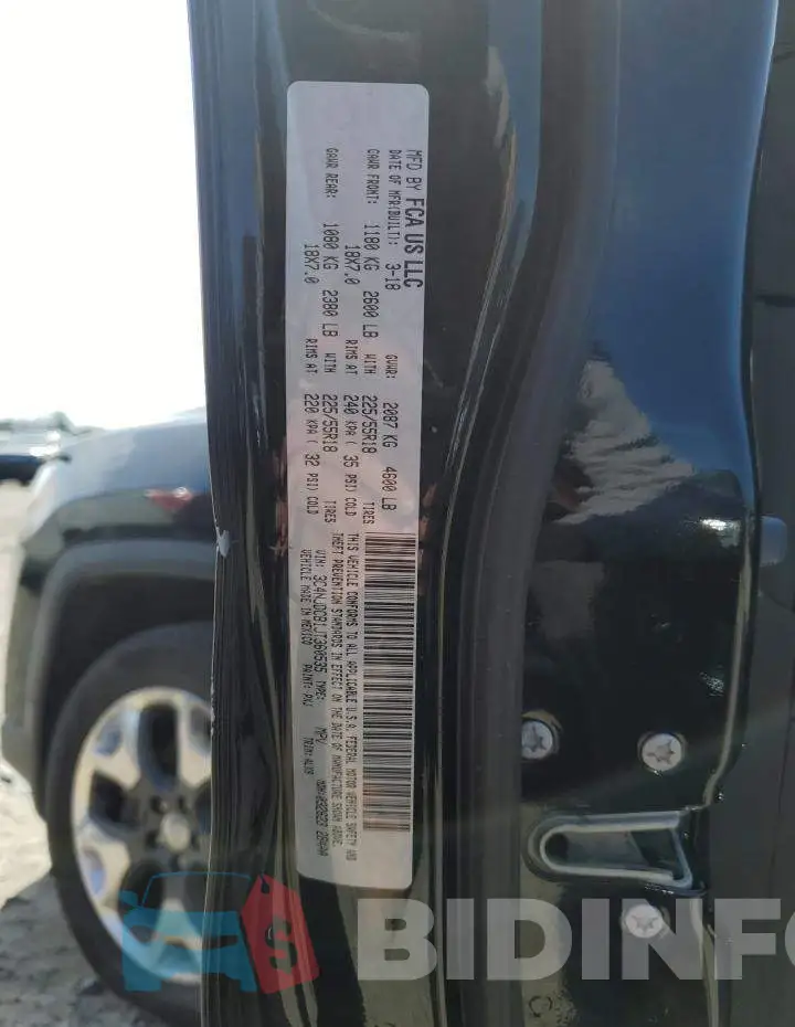 3C4NJDCB1JT360535 Photo# 13