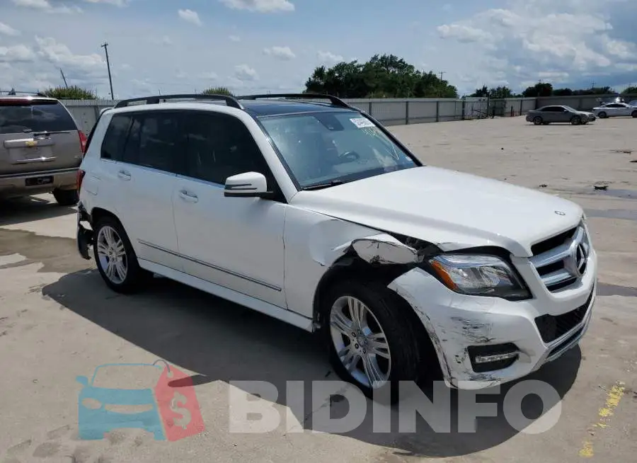 WDCGG5HB8FG426347 Photo# 4