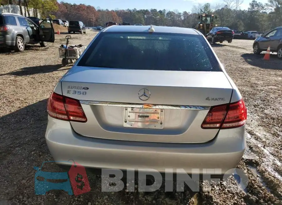 WDDHF8JB6EA856930 Photo# 6
