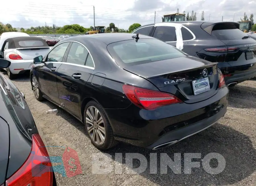 WDDSJ4EB9JN650821 Photo# 2