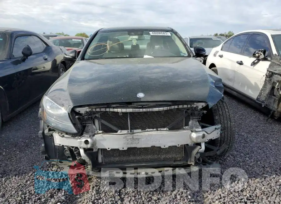WDDWF4KB7HR247835 Photo# 5