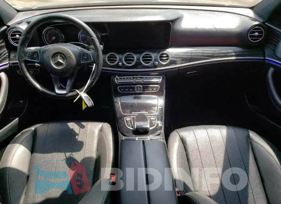 WDDZF4JB5HA045217 Photo# 8