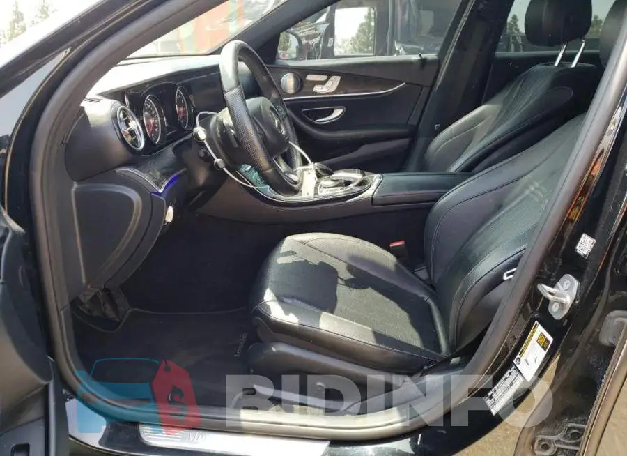 WDDZF4JB5HA045217 Photo# 7