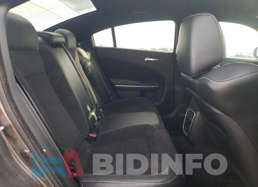 2C3CDXEJ7FH860627 Photo# 10