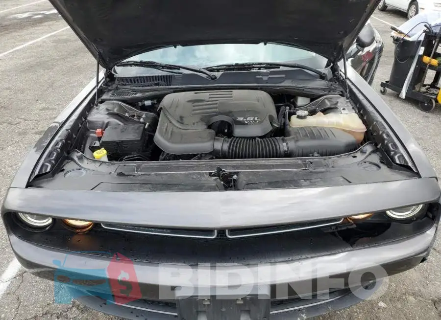 2C3CDZAGXKH750865 Photo# 11