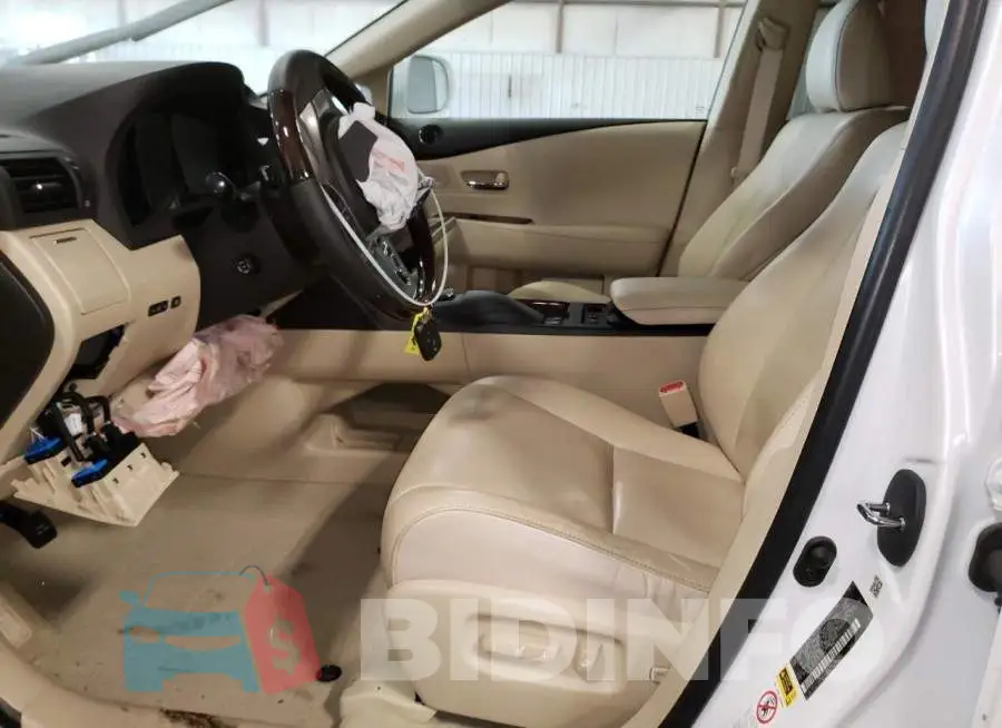 2T2BK1BA5FC257776 Photo# 7