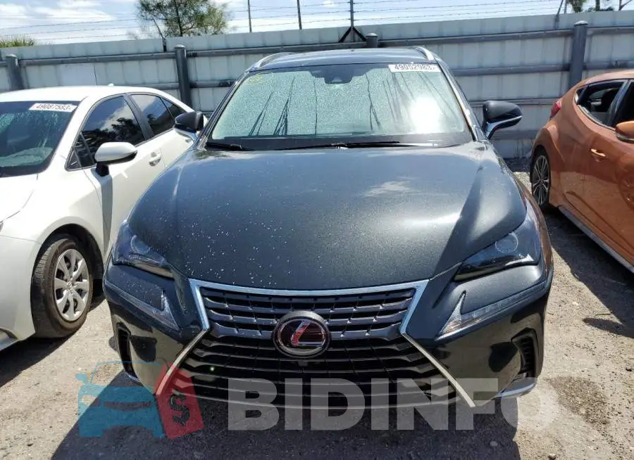 JTJDARBZ2M2180233 Photo# 5