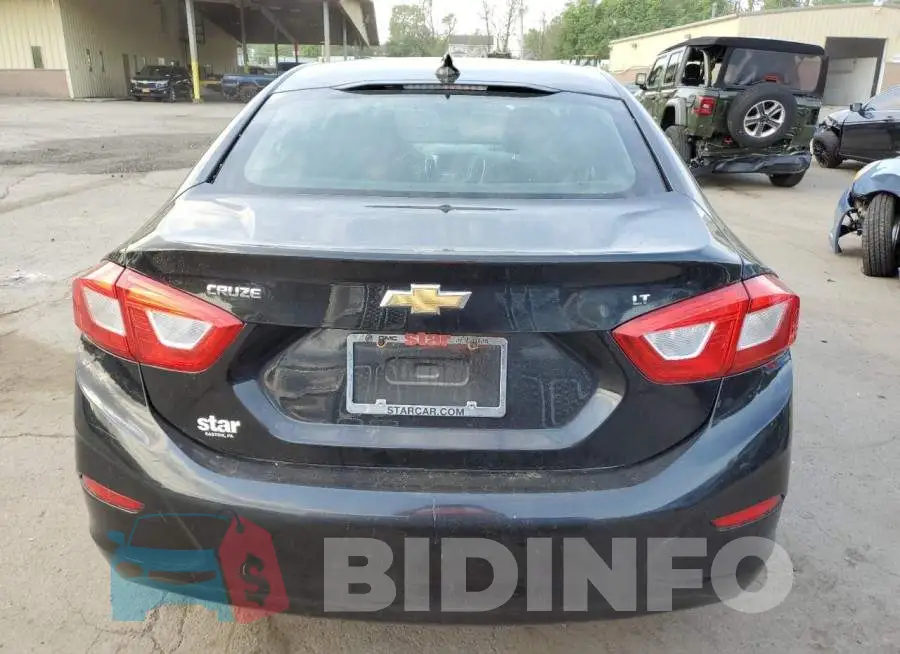 1G1BE5SM1G7257251 Photo# 6
