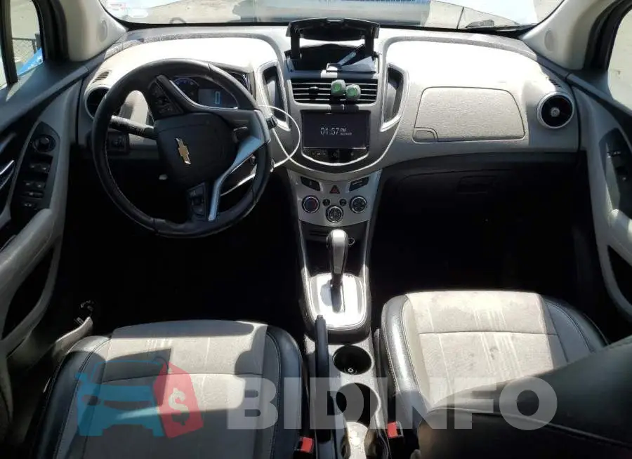 3GNCJLSB1GL274385 Photo# 8