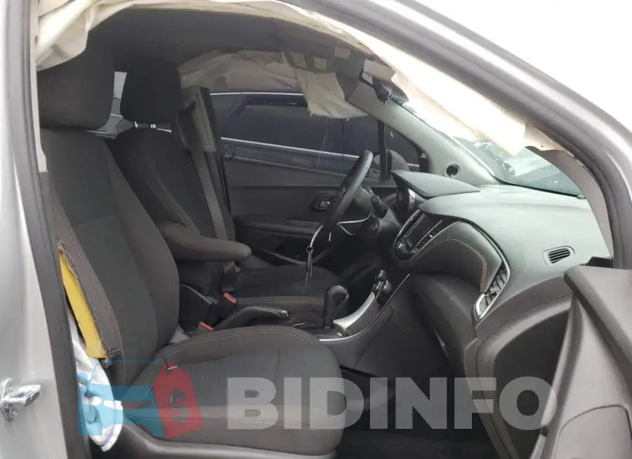 KL7CJKSB4LB323574 Photo# 5