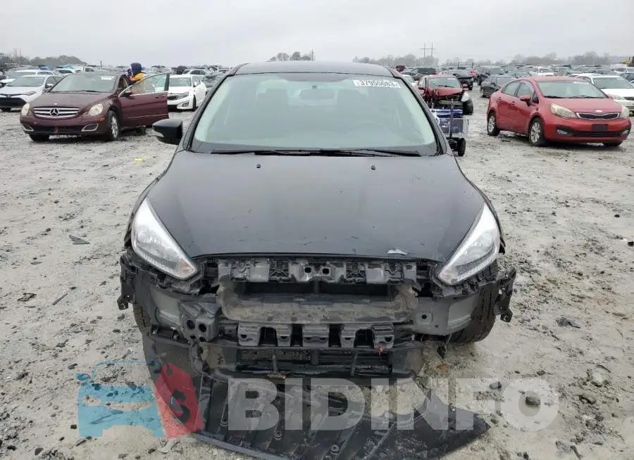 1FADP3F20JL260153 Photo# 5