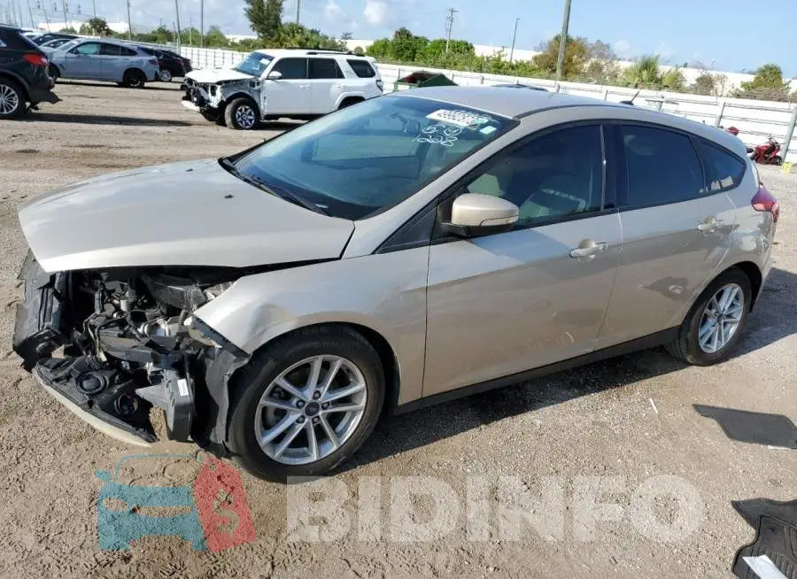 1FADP3K2XHL331228 Photo# 1
