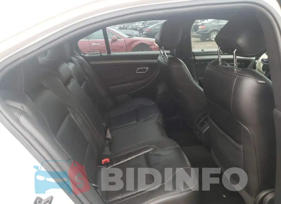 1FAHP2E87FG132333 Photo# 10