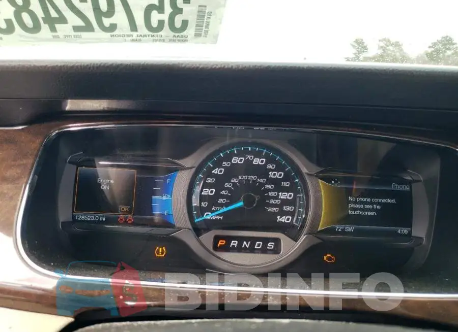 1FAHP2F81FG105854 Photo# 9