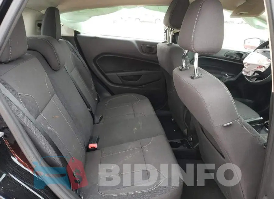 3FADP4EJXKM107214 Photo# 10