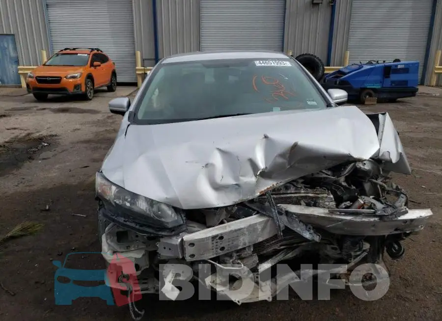 19XFB2F50FE071654 Photo# 5