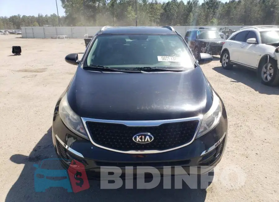 KNDPB3AC6G7809765 Photo# 5