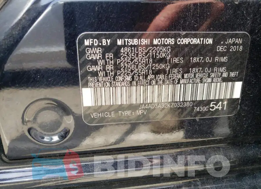 JA4AD3A32KZ032380 Photo# 13