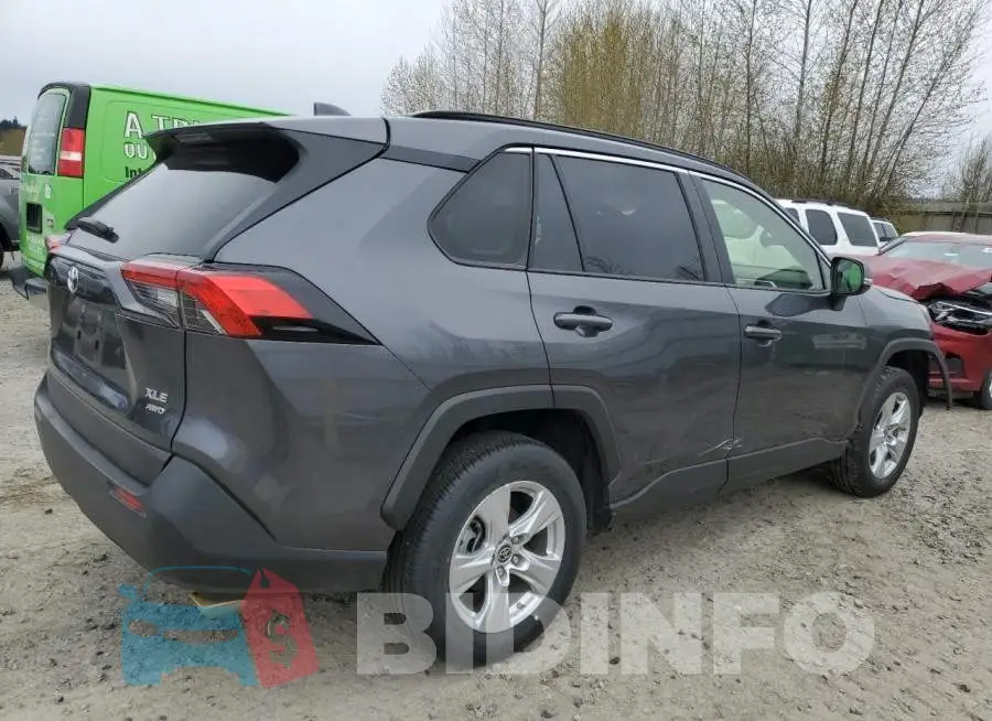 JTMP1RFV7KD042356 Photo# 3