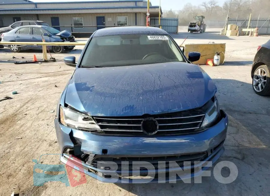 3VW2B7AJ3HM202517 Photo# 5