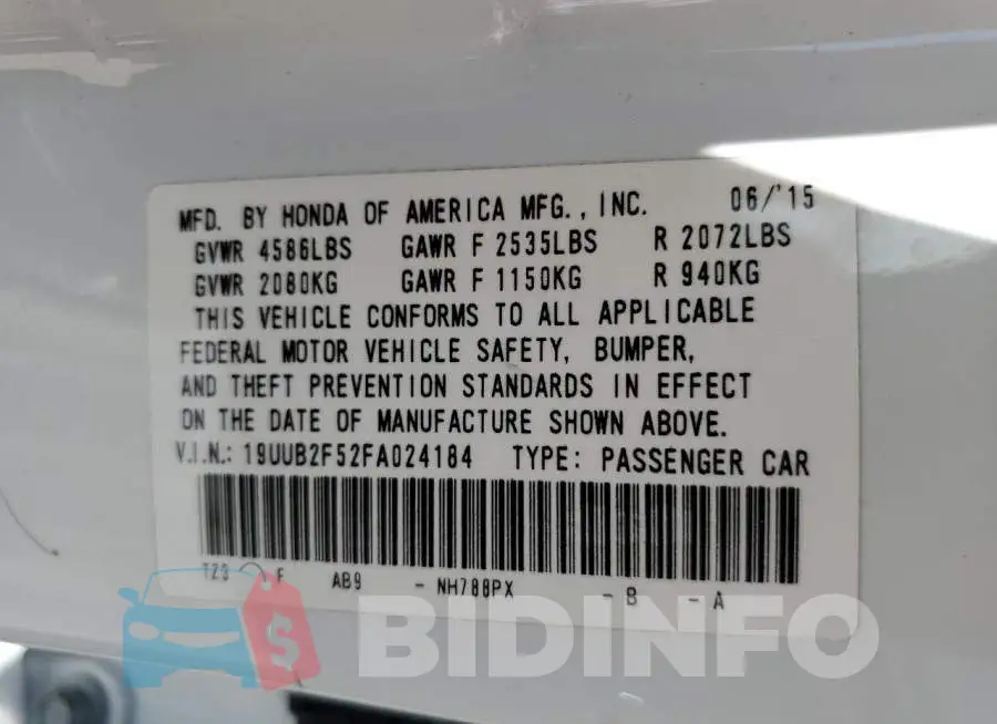 19UUB2F52FA024184 Photo# 12