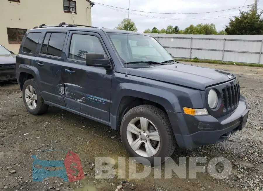 1C4NJRCB4ED710958 Photo# 4
