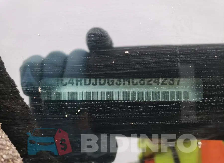 1C4RDJDG3HC824237 Photo# 13
