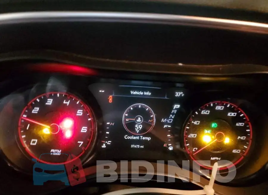 2C3CDXCT9KH748524 Photo# 9